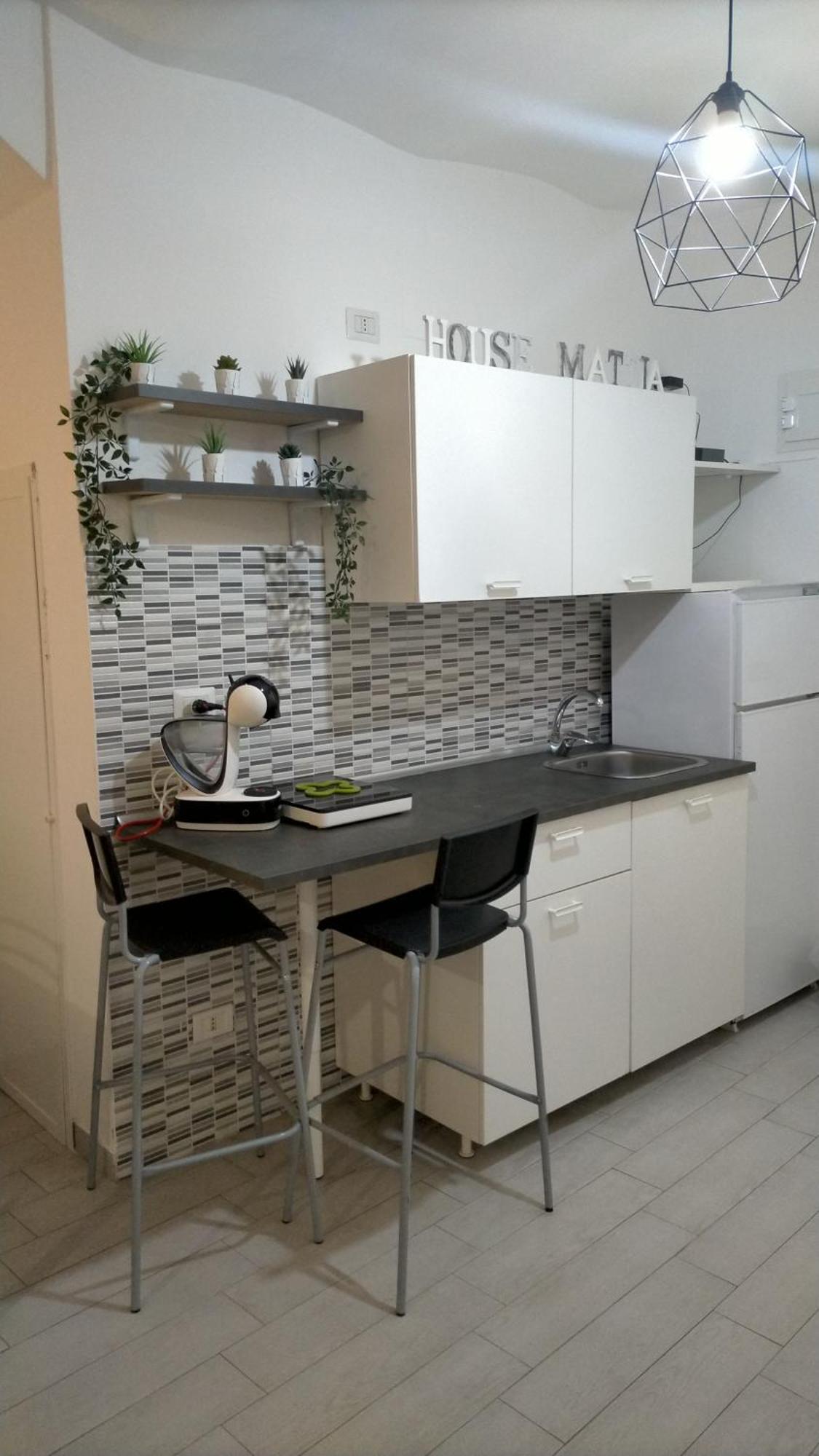 Appartamento House Mattia Bari Esterno foto