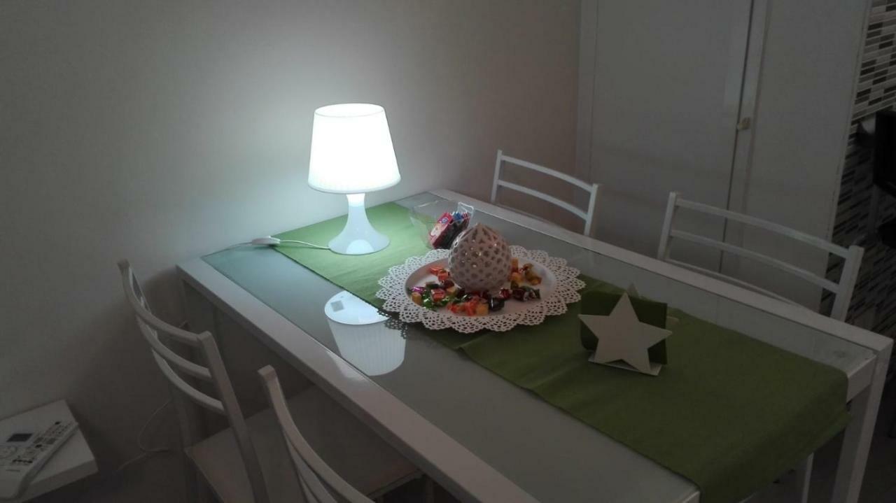 Appartamento House Mattia Bari Esterno foto