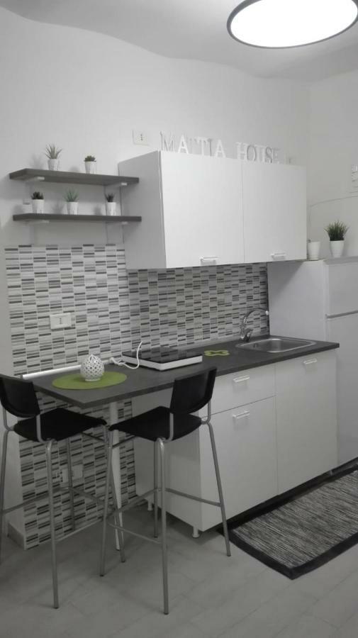 Appartamento House Mattia Bari Esterno foto